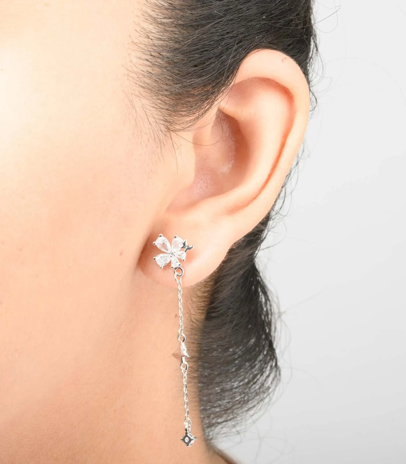 Drooping Crystals Tops (Silver)