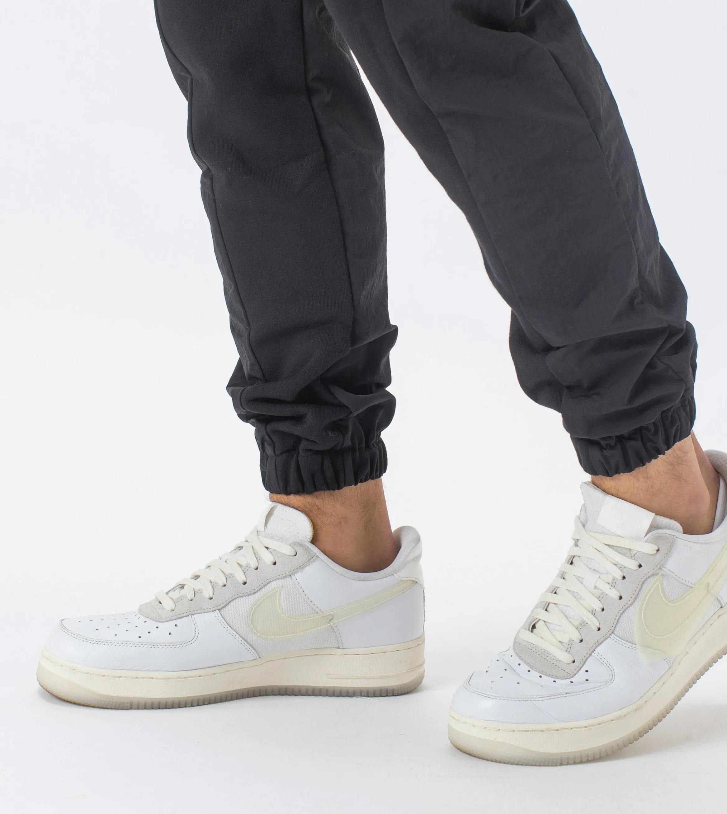 Jumpa Track Jogger Black