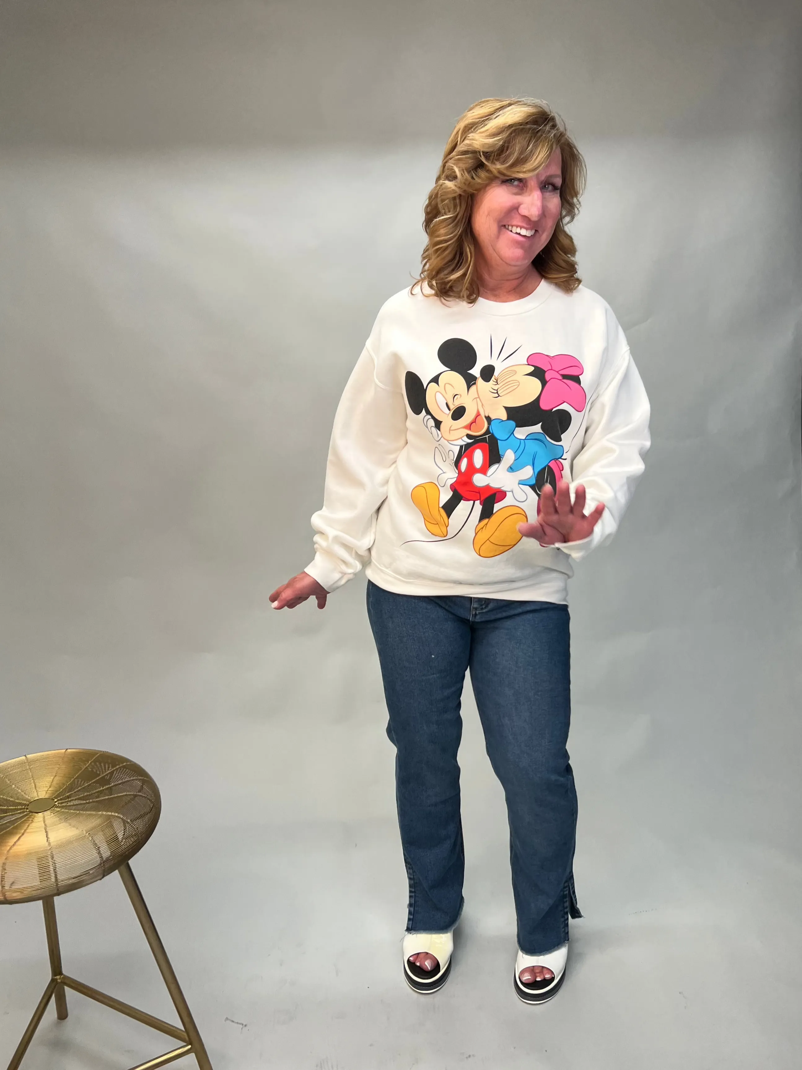 Junkfood Clothing, Fleece, Disney Mickey & Minnie Kiss Sweatshirt in white