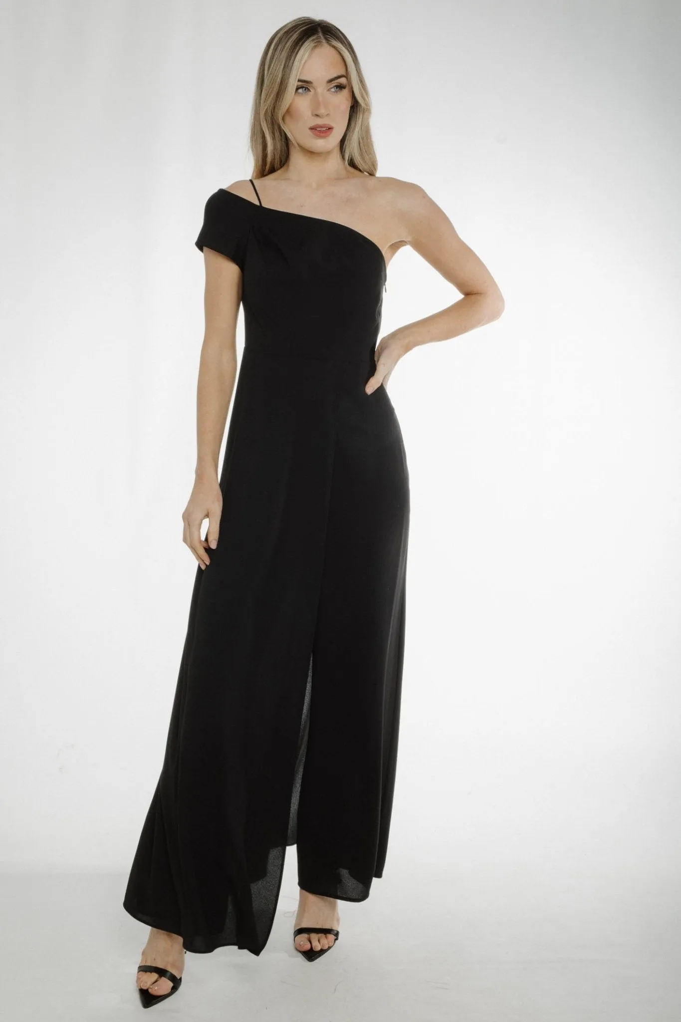 Kayla Jumpsuit In Black