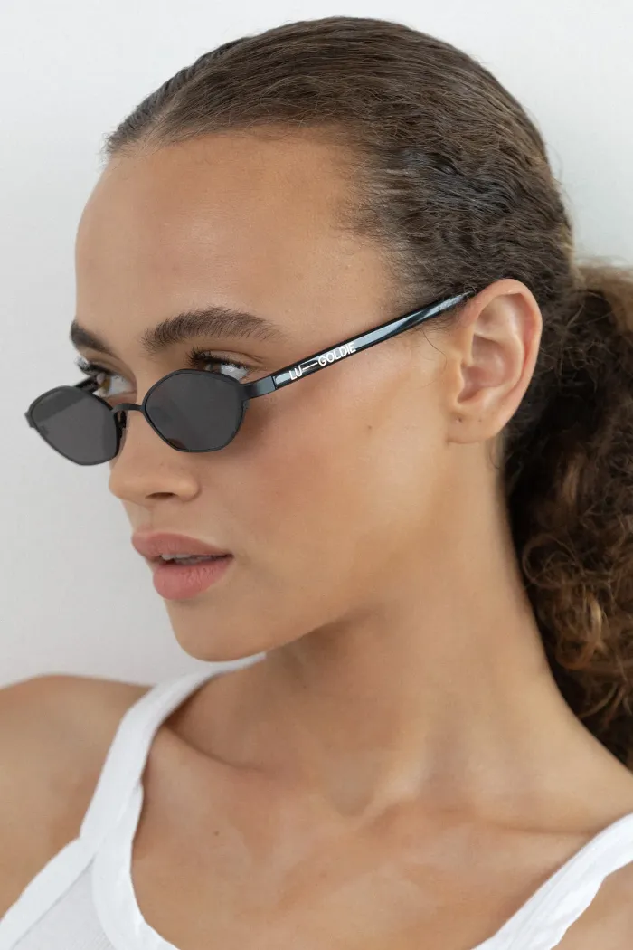 LU GOLDIE FARRAH SUNGLASSES - BLACK