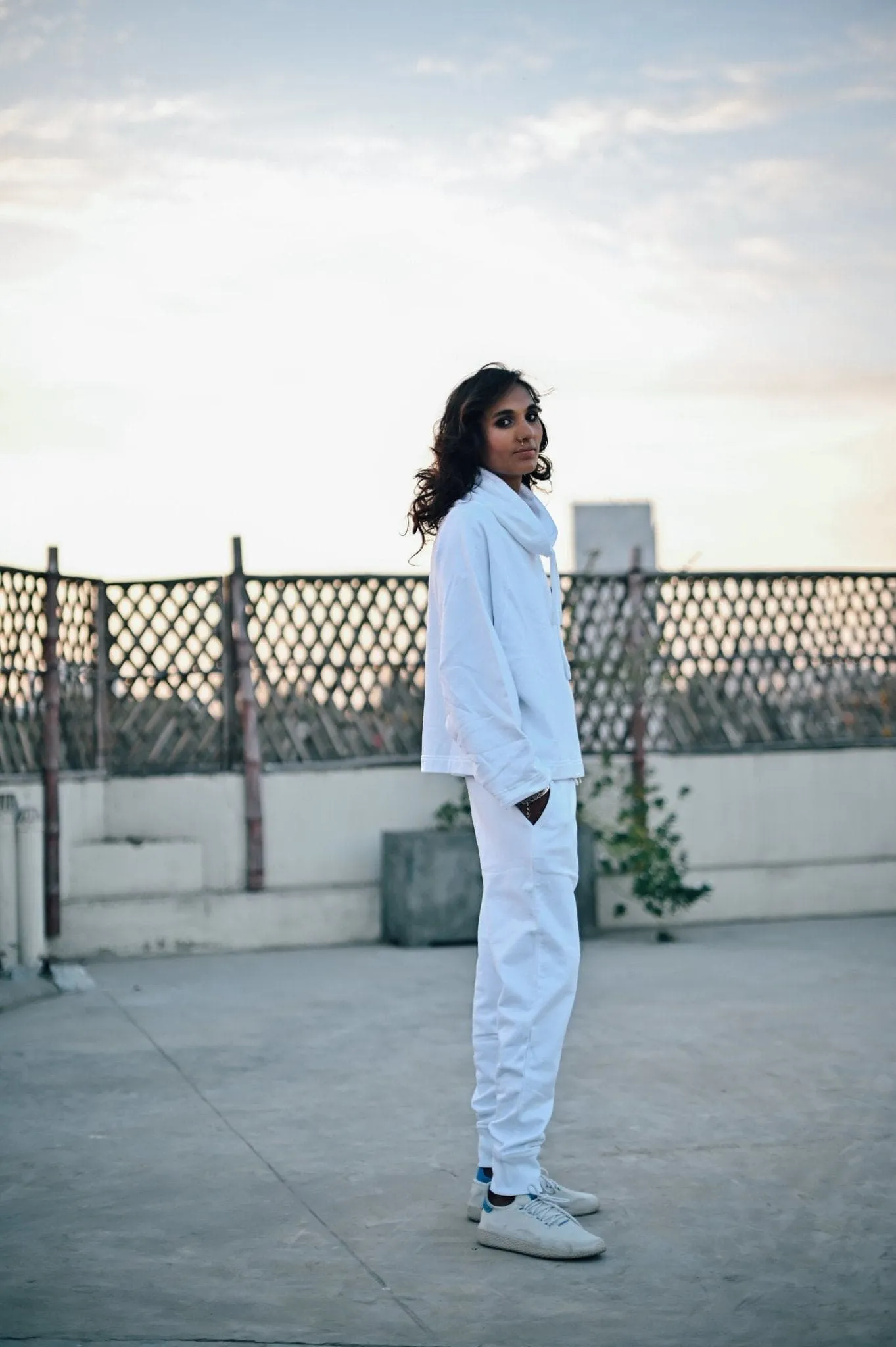 Mock Neck Sweat Shirt