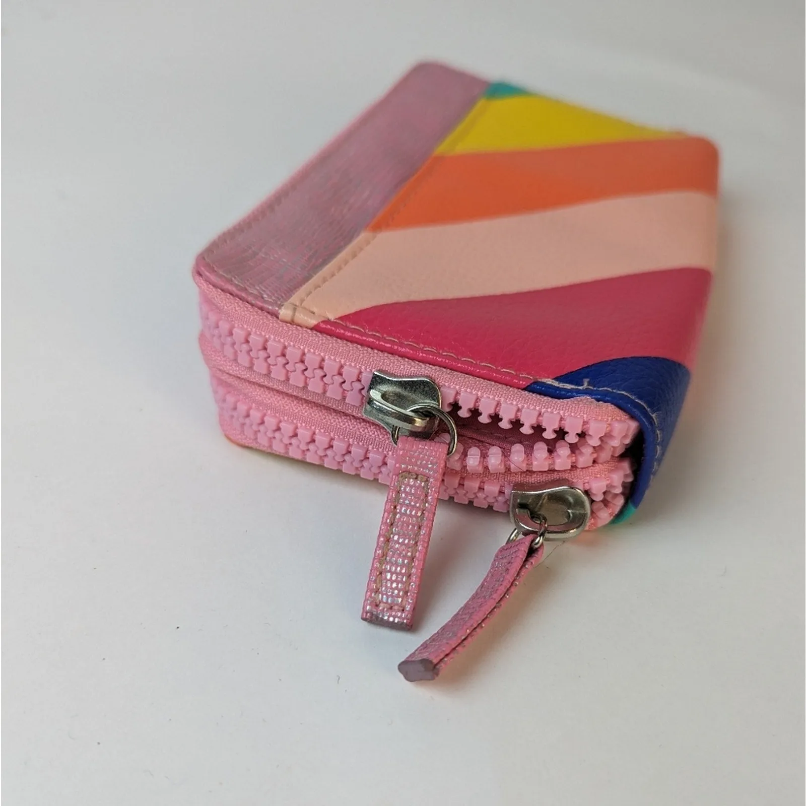 No Boundaries Double Zip Around Wallet