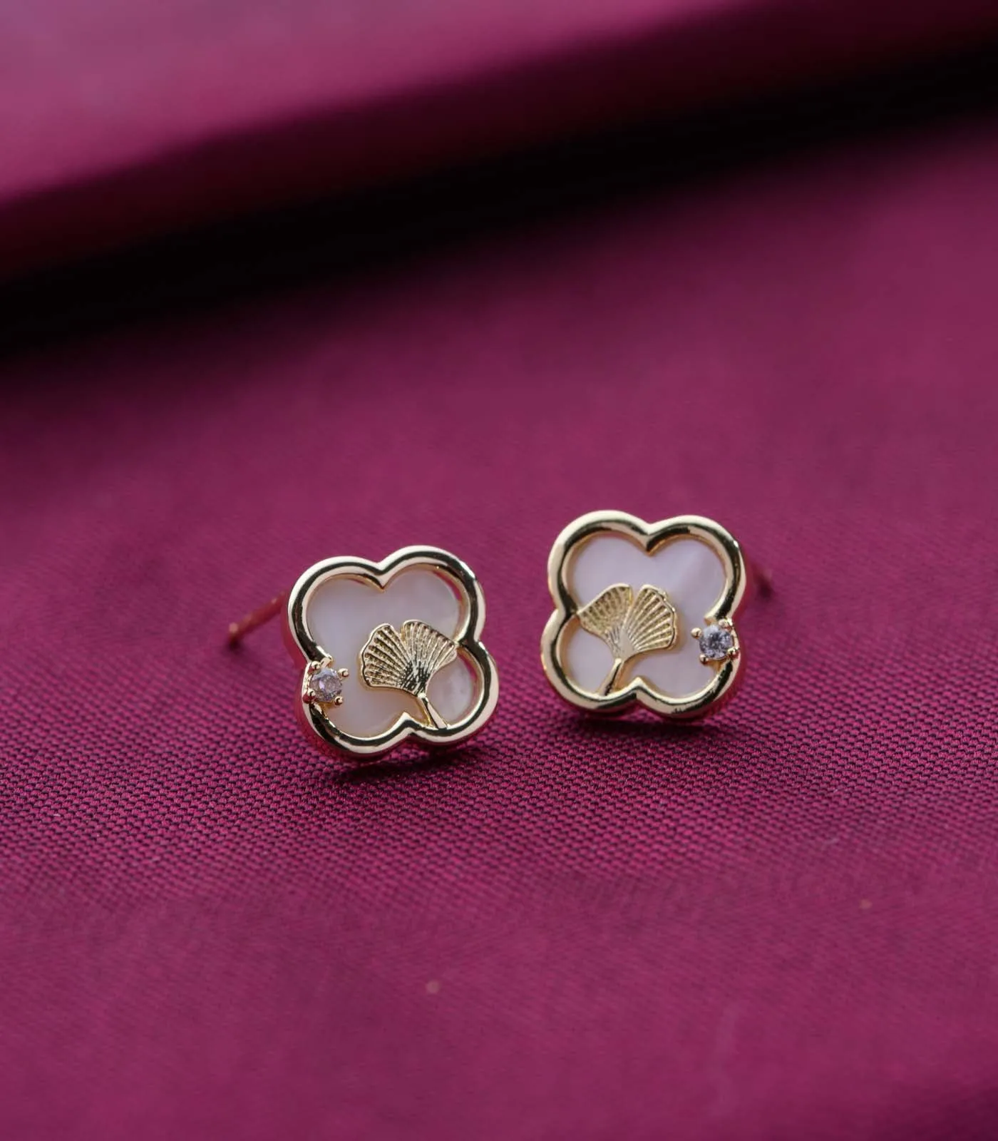 Quantaflora Tops (Brass)