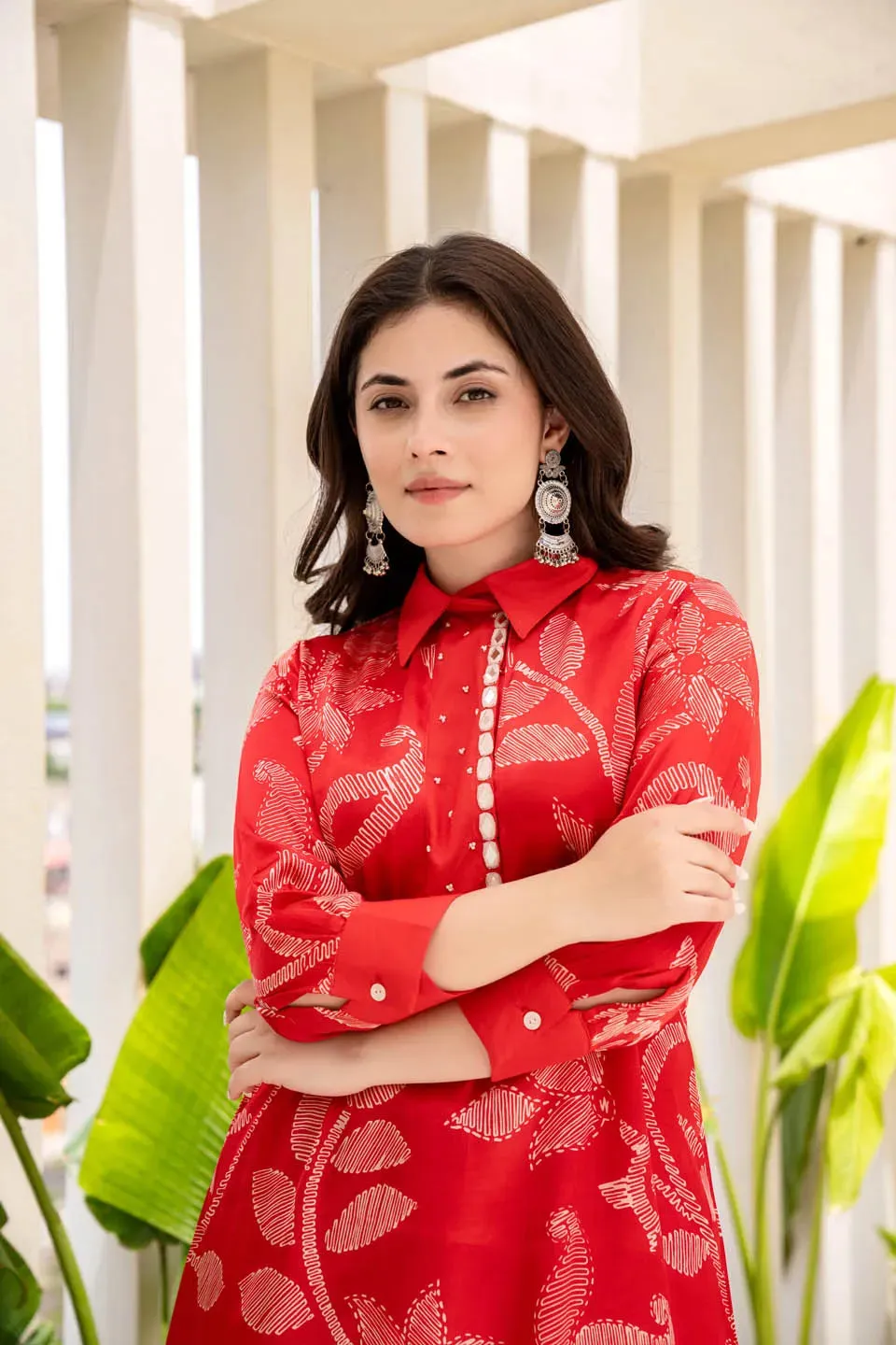 RED FLORAL EMBROIDERED STRAIGHT KURTA SET WITH PALAZZO PANTS