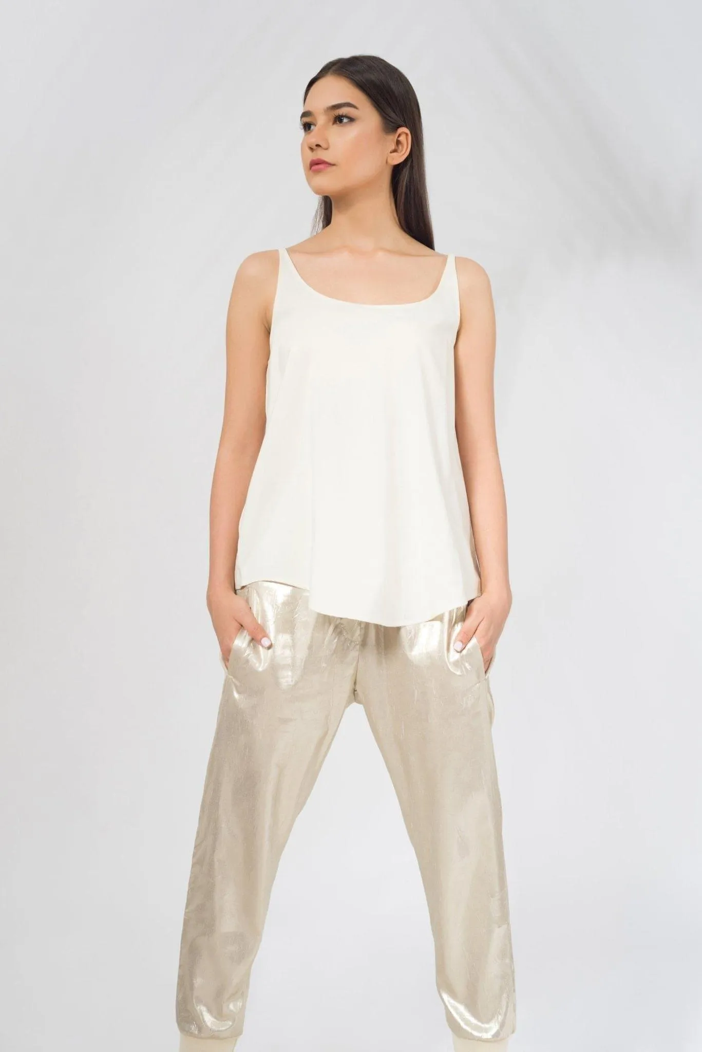 Sleeveless Tank Top in Boski