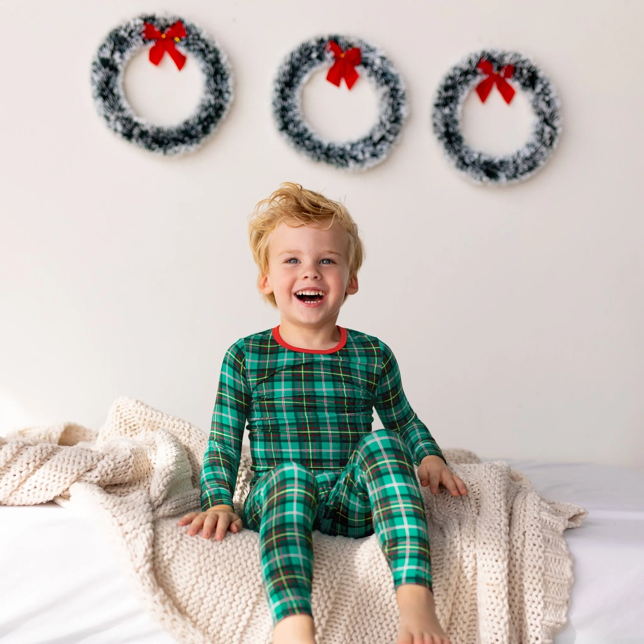 Winter Dreamland Plaid Long Sleeve Pajama Set (2T-12Y)
