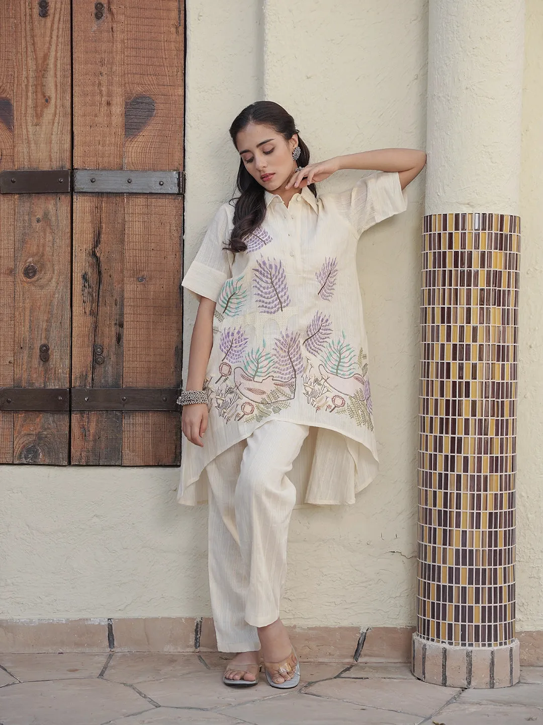 WOMEN'S OFF-WHITE WHISPERING LACE: WHITE COTTON EMBROIDERY CO-SET